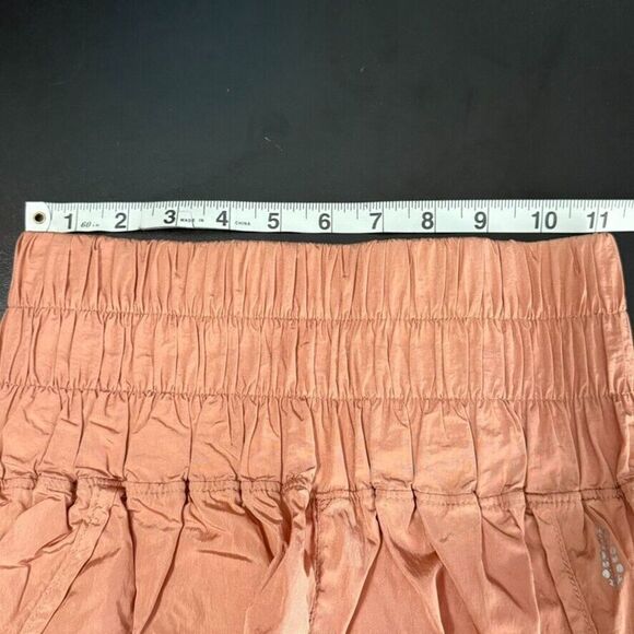 Free Movement The‎ Way Home High Rise Shorts Women S Brushed Apricot Activewear - Picture 9 of 10